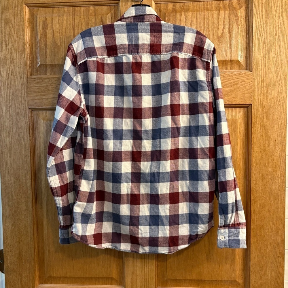 American Eagle Cozy Cabin Flannel Red White Blue Plaid Women’s Size S Button Up - Picture 3 of 4